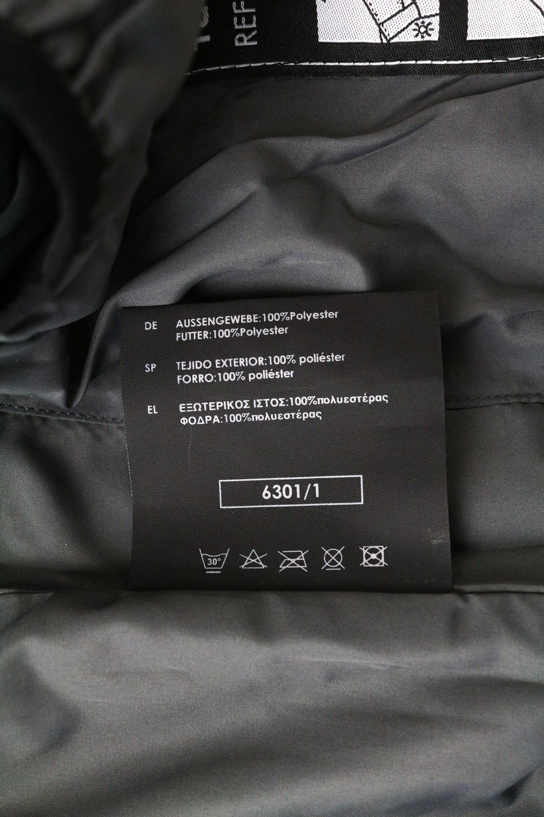 TUCANO URBANO Tina moteriška striukė IT44 juoda su vėjui nepralaidžia pamušalu ir motociklininkų šarvais 