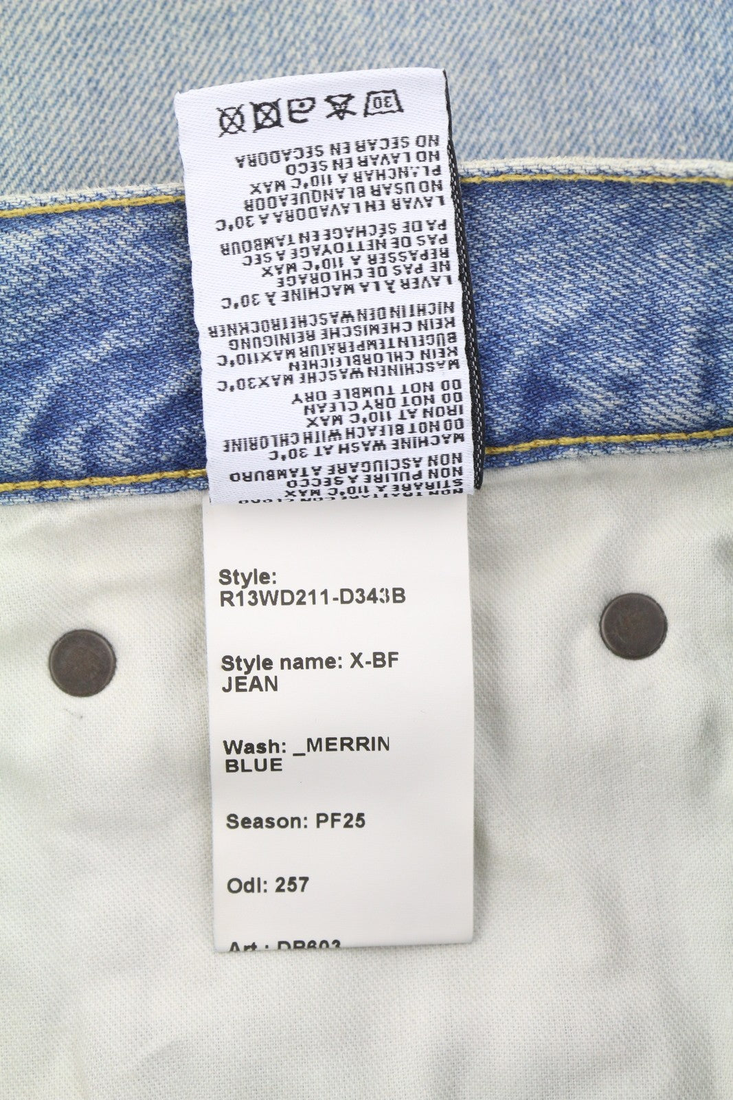 R13 X-BF moteriški džinsai 26 Merrin mėlyni ūsai su išblukusiais trumpais užtrauktuku PF25 RRP795 