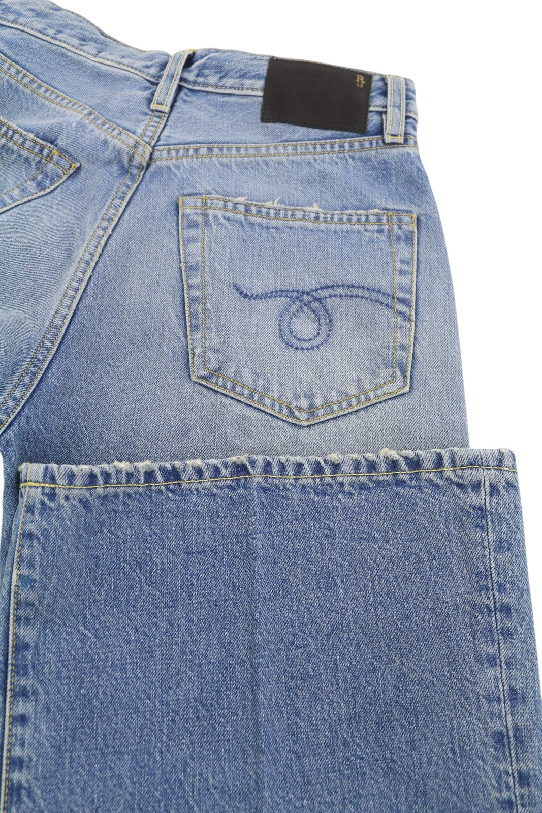 R13 Charlotte moteriški džinsai 25 Merrin mėlyni blukinti platėjantys aukštu juosmeniu PF25 RRP795 