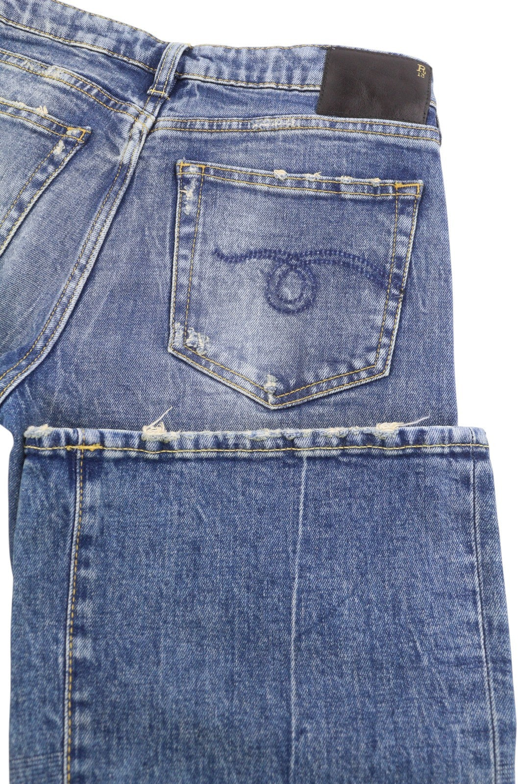 R13 berniukiški platėjantys moteriški džinsai 26 Kelly tamprūs platėjantys su išblukusiais ūsais PF25 RRP645 