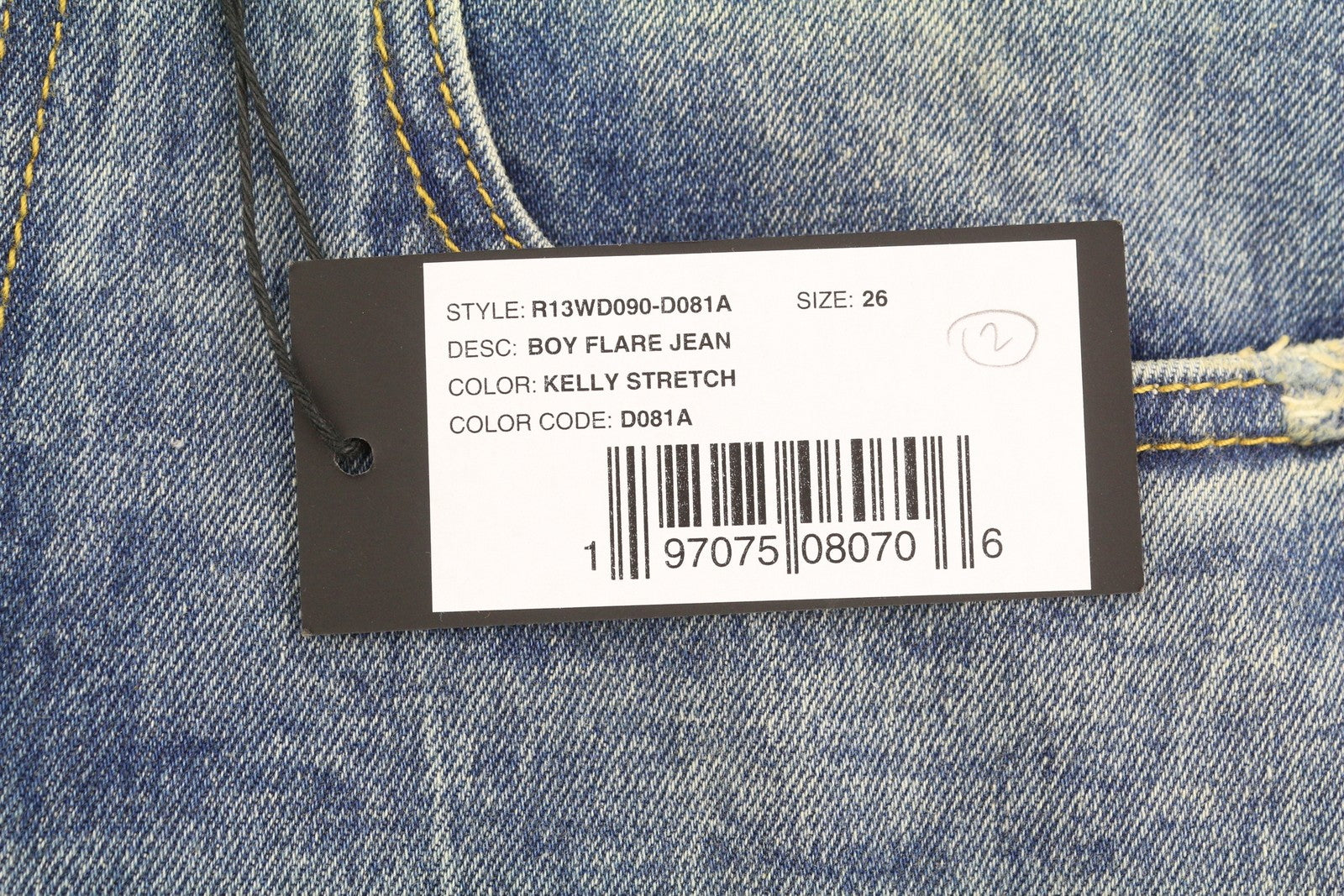 R13 berniukiški platėjantys moteriški džinsai 26 Kelly tamprūs platėjantys su išblukusiais ūsais PF25 RRP645 