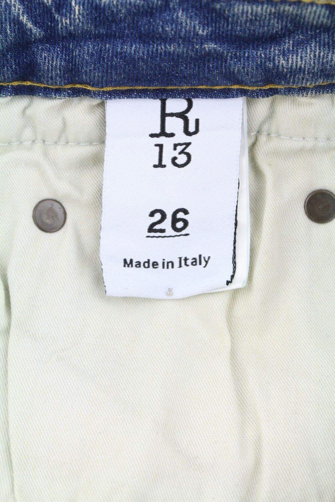 R13 berniukiški platėjantys moteriški džinsai 26 Kelly tamprūs platėjantys džinsai su išblukusiais ūsais mėlyni RRP645 