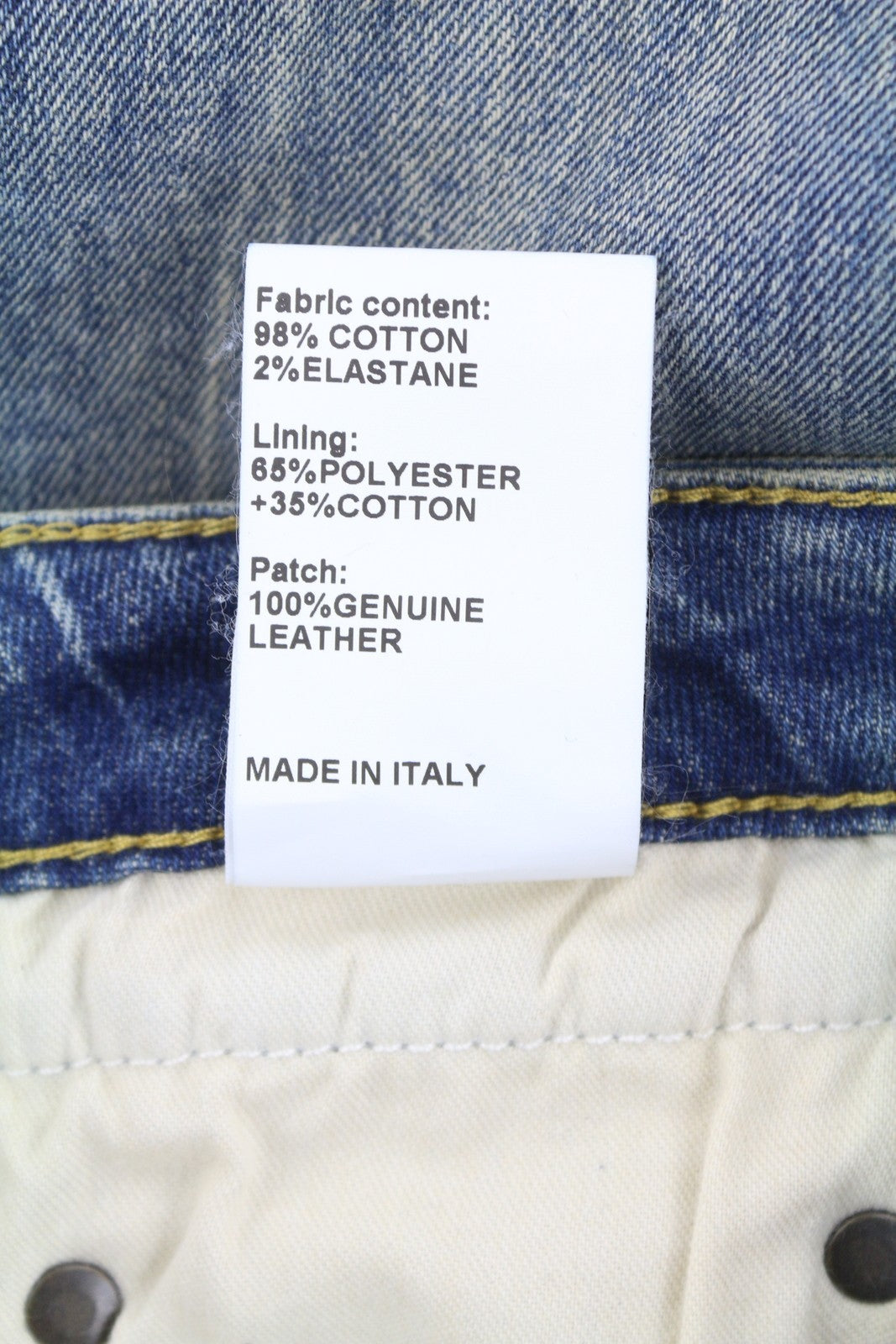 R13 berniukiški platėjantys moteriški džinsai 26 Kelly tamprūs platėjantys džinsai su išblukusiais ūsais mėlyni SS25 RRP645 