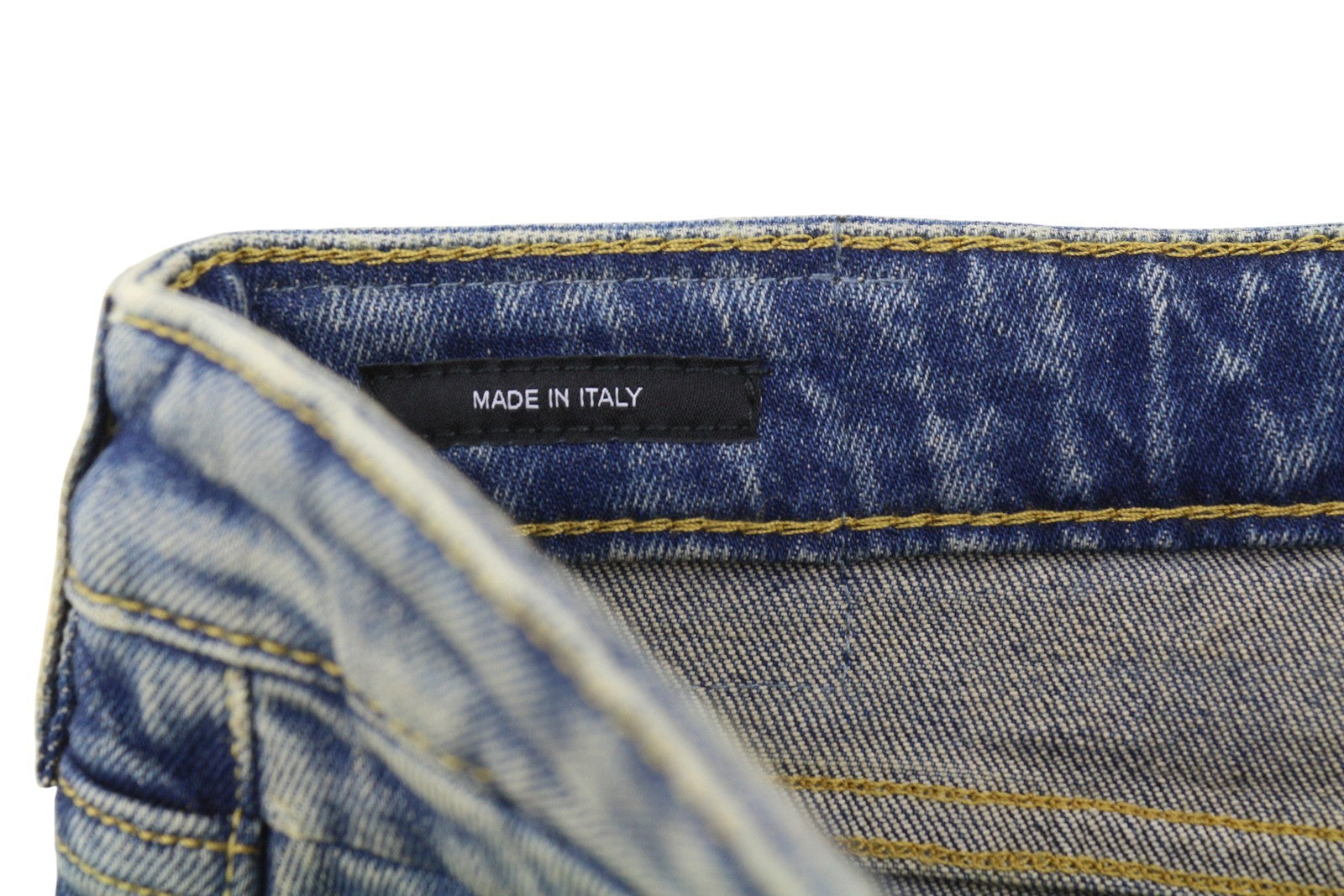 R13 berniukiški platėjantys moteriški džinsai 26 Kelly tamprūs platėjantys džinsai su išblukusiais ūsais mėlyni SS25 RRP645 