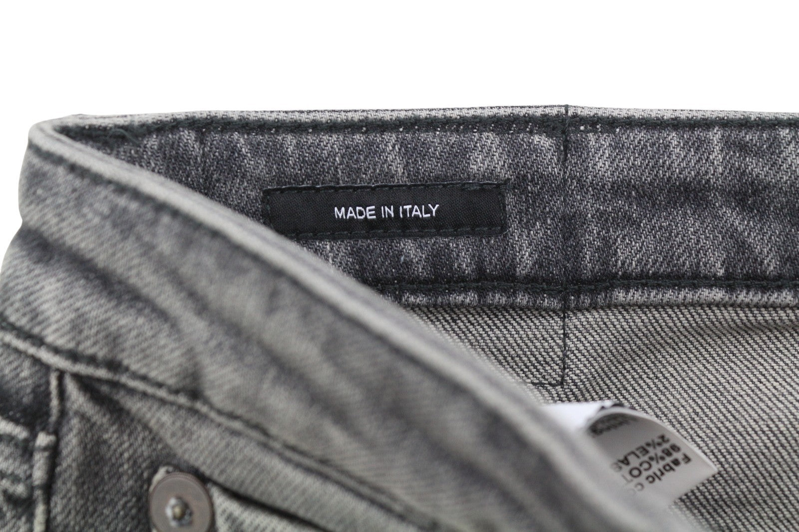 R13 Kick Fit moteriški džinsai 25 Leyton juodi, tamprūs, išblukę, ploni, tiesūs FW25 RRP630 