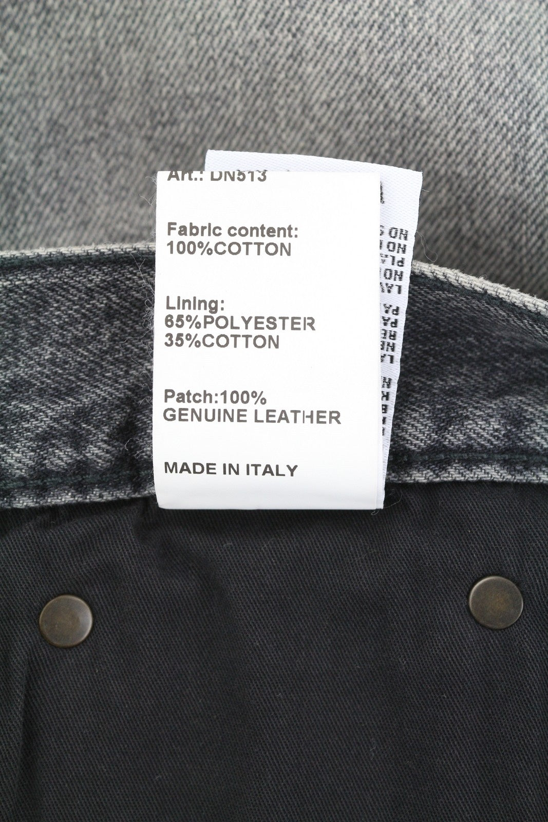 R13 Boyfriend moteriški džinsai 26 Leyton juodi išblukę ūsai trumpinti užtrauktuku FW25 