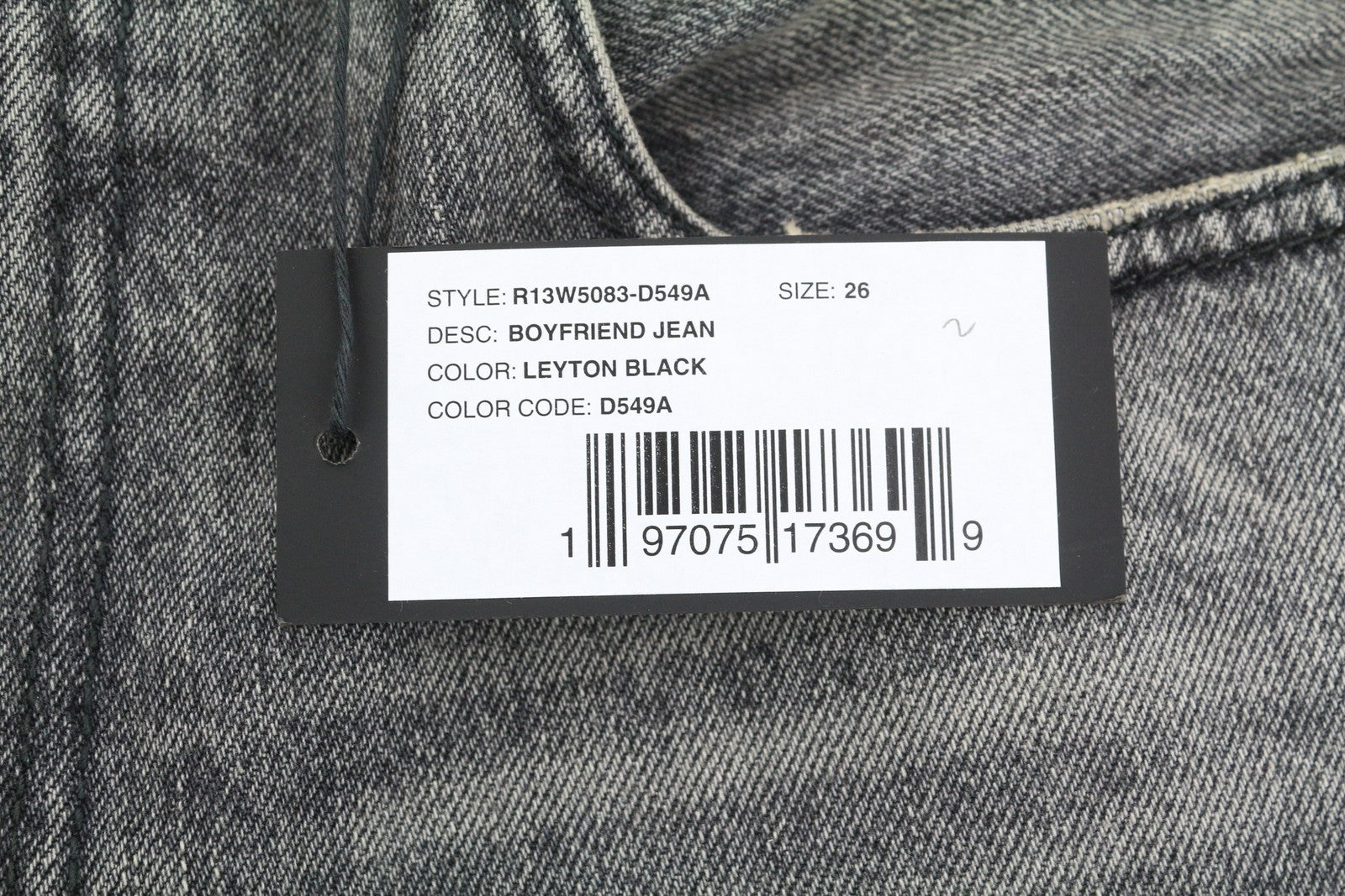 R13 Boyfriend moteriški džinsai 26 Leyton juodi išblukę ūsai trumpinti užtrauktuku FW25 