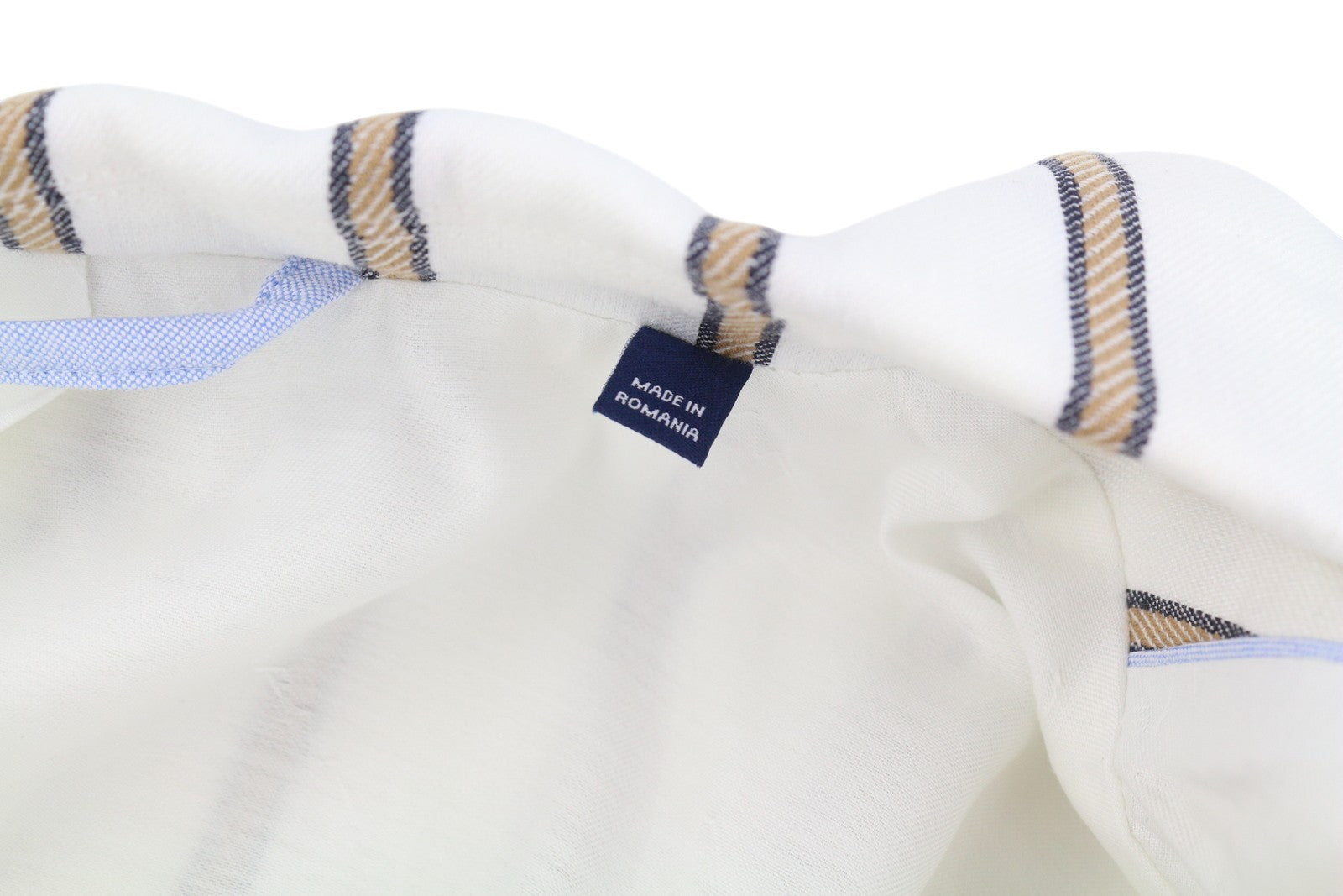 GANT moteriškas švarkas, EU36, balkšvas, dryžuotas lino mišinio audinys, su įpjova atvartu, sagomis užsegamas. 