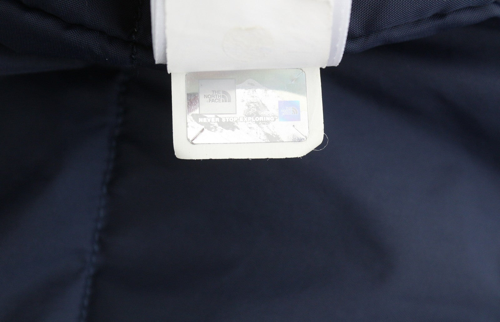 „THE NOTH FACE“ vyriška slidinėjimo striukė M, mėlyna, su gobtuvu, sniego sijonu, sausu vėdinimu. 