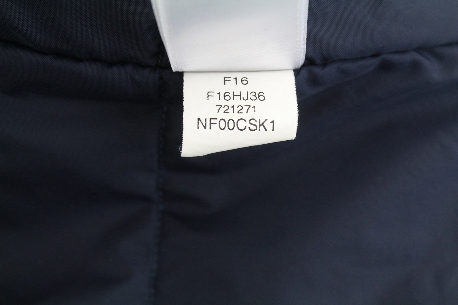 „THE NOTH FACE“ vyriška slidinėjimo striukė M, mėlyna, su gobtuvu, sniego sijonu, sausu vėdinimu. 