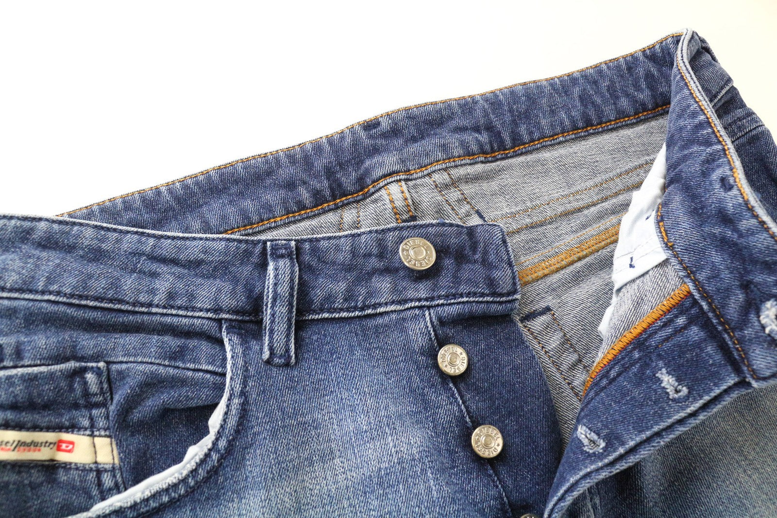 DIESEL D-Bazer 0870H Men's Jeans W30/L34 Blue Wash Tapered Fit Cotton Stretch