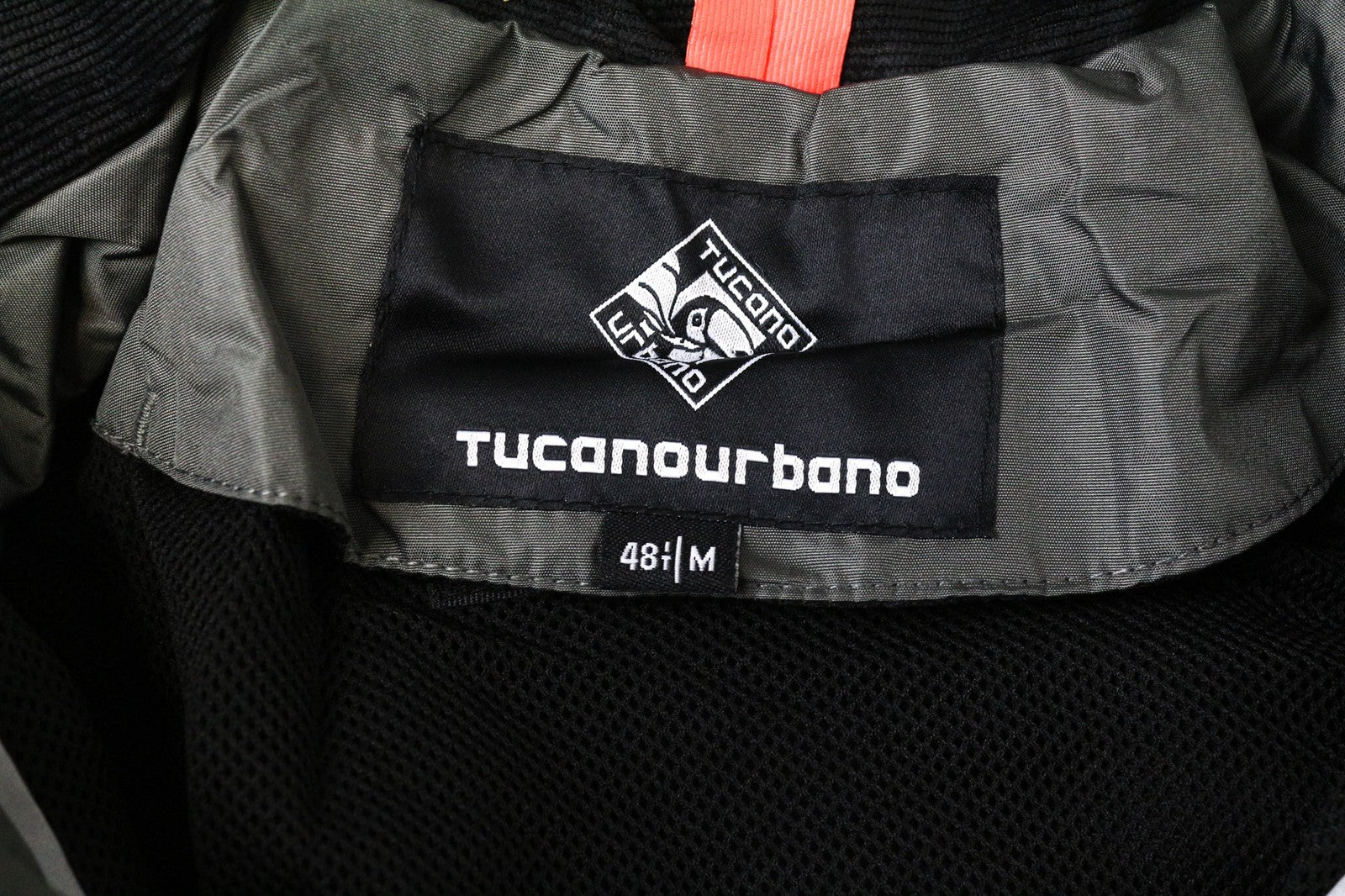 TUCANO URBANO Nauja Tucanji vyriška pilka striukė M dydžio, vandeniui atspari motociklininko striukė su diržu 