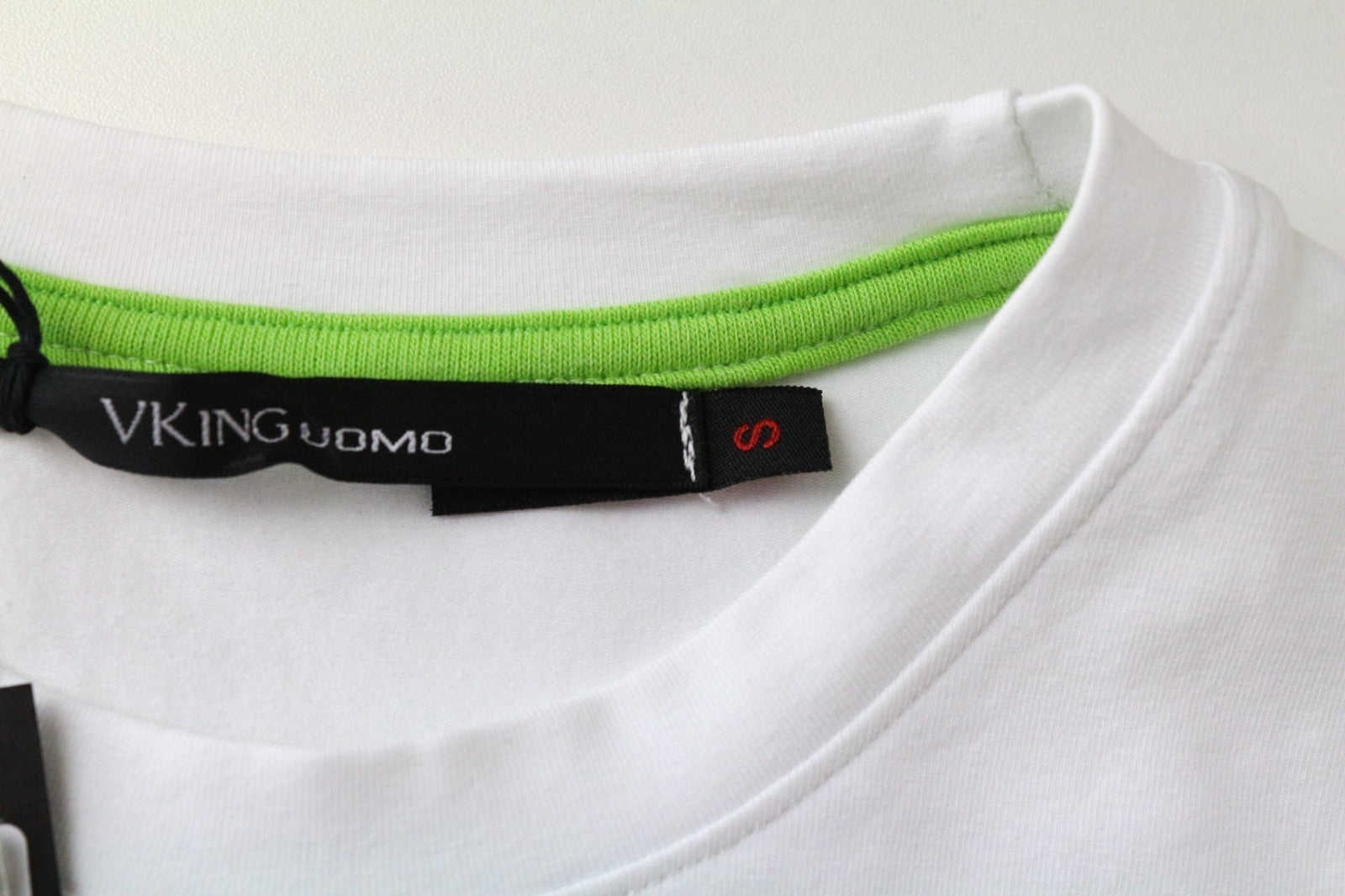 VKING Men's White Cotton Stretch T-Shirt S Short Sleeve Logo Pullover