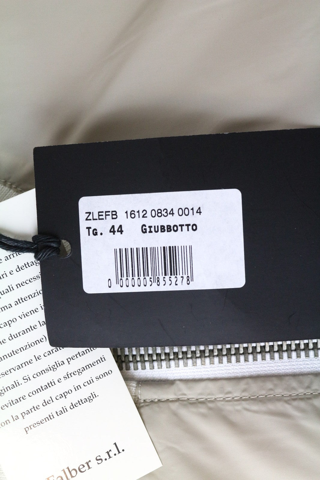 RICHMOND vyriška striukė 44 smėlio spalvos, lengva, laisvalaikio stiliaus, su užtrauktuku ilgomis rankovėmis 