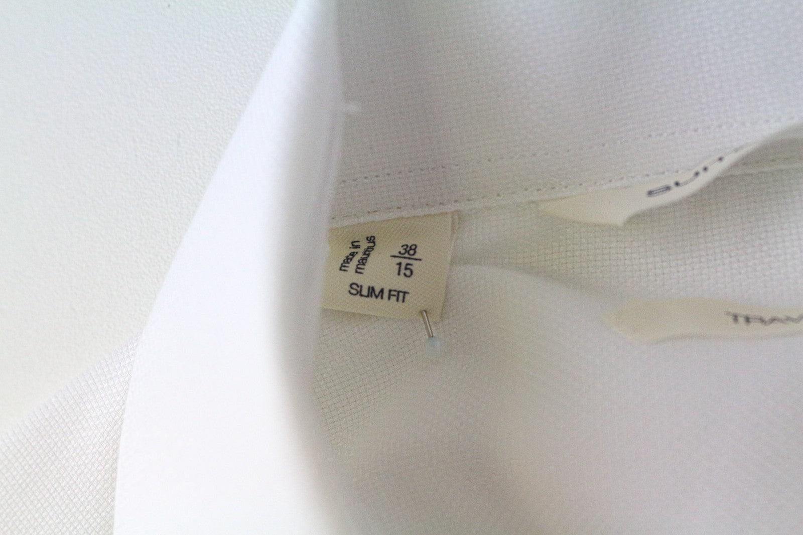 „SUITSUPPLY Traveller“ vyriški balti ploni marškinėliai, 38/15, medvilniniai ilgomis rankovėmis 