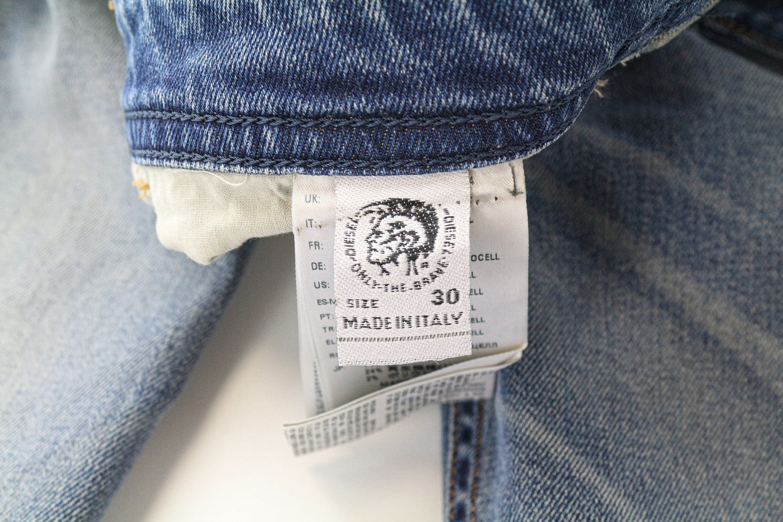 DIESEL Thommer 087AV Men's Slim W30/L32 Blue Stretch Cotton Washed Jeans