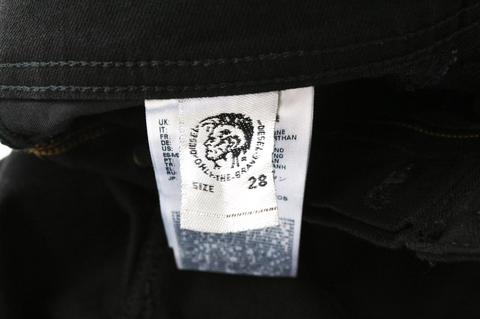 DIESEL Belther 069AC Men's Slim W28/L32 Black Stretch Cotton Tapered Jeans