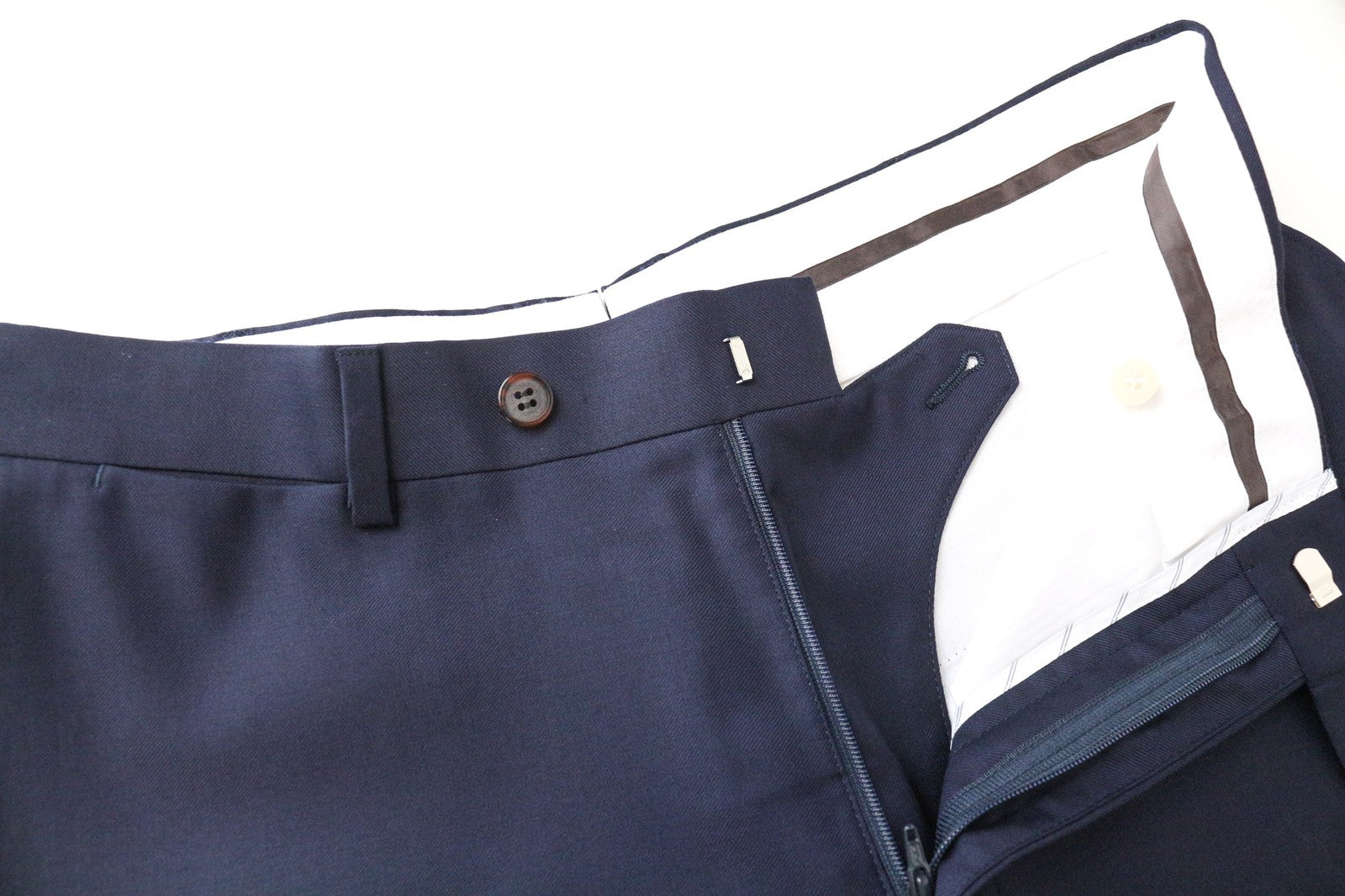 SUITSUPPLY Brescia vyriškos tamsiai mėlynos klostuotos, grynos vilnos pamušalu kelnės, UK40S dydis 