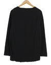 Juodi medvilniniai marškinėliai
