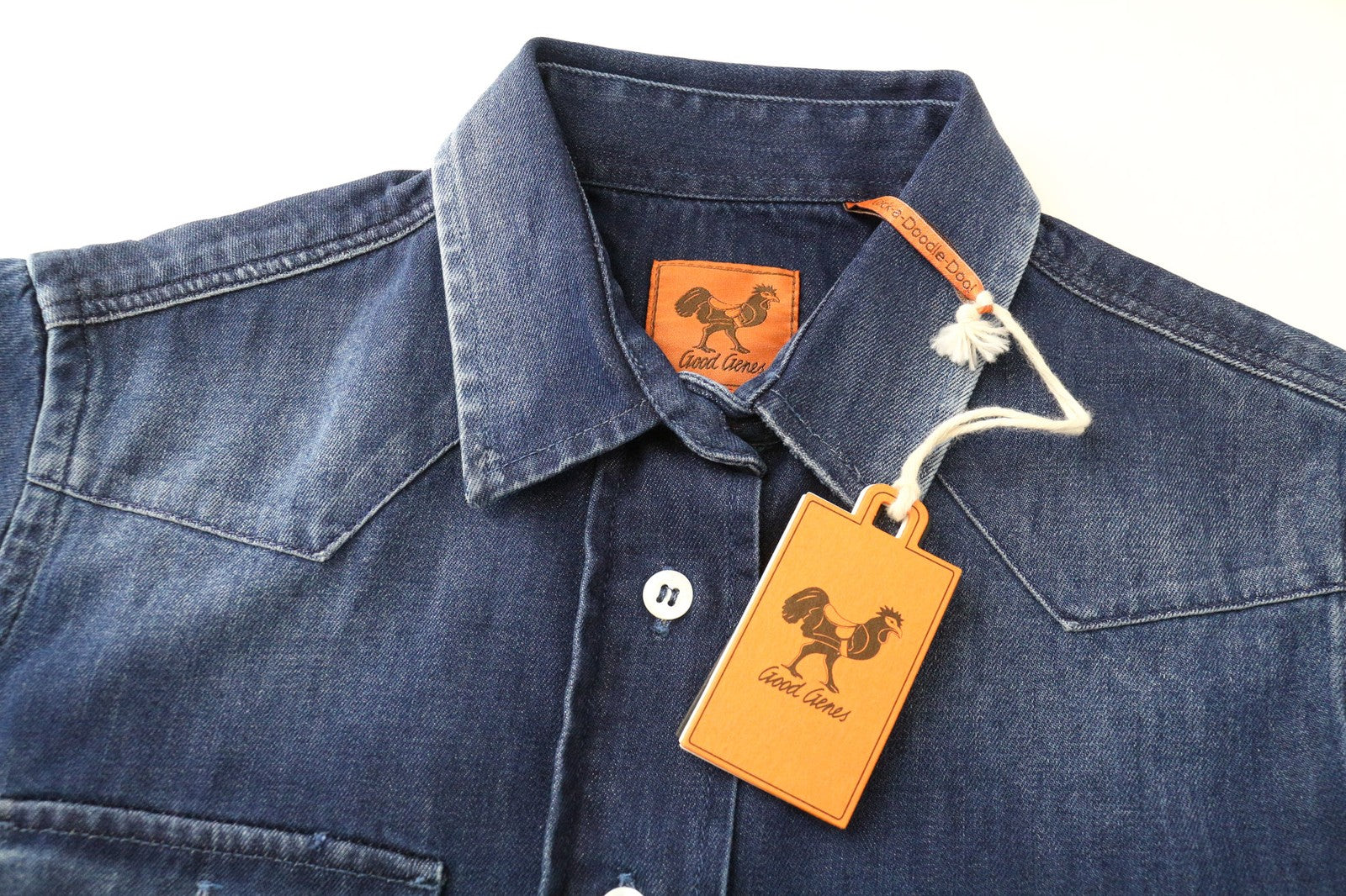 GOOD GENES moteriški marškinėliai S dydžio, mėlyni, skalbto džinso, medvilniniai, su sagomis užsegami, ilgomis rankovėmis 