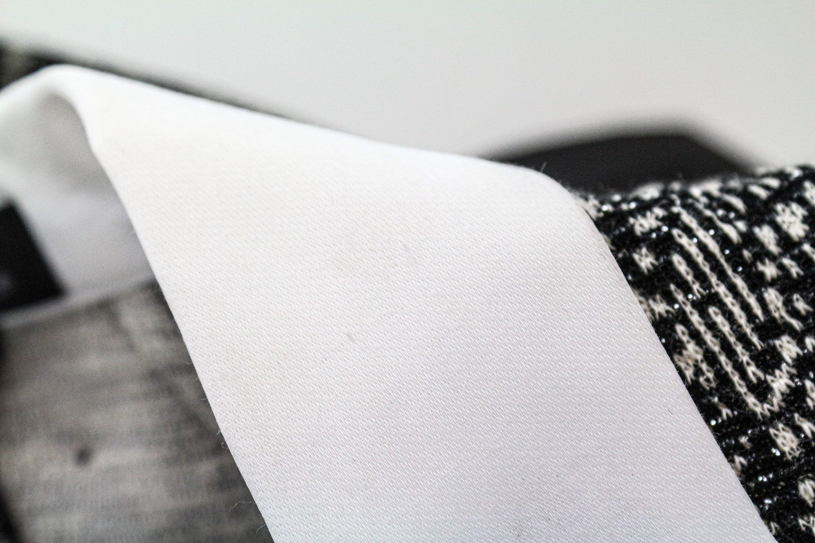 FRANKIE MORELLO moteriška suknelė, 38 dydis, juoda, be rankovių, žakardo medvilnės mišinio audinys 