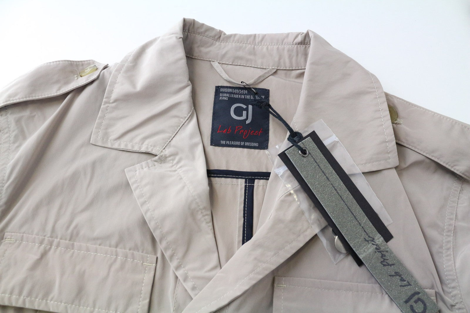 GAUDI JEANS vyriška striukė M smėlio spalvos ruda lengva, vienaeilė, laisvalaikio stiliaus 