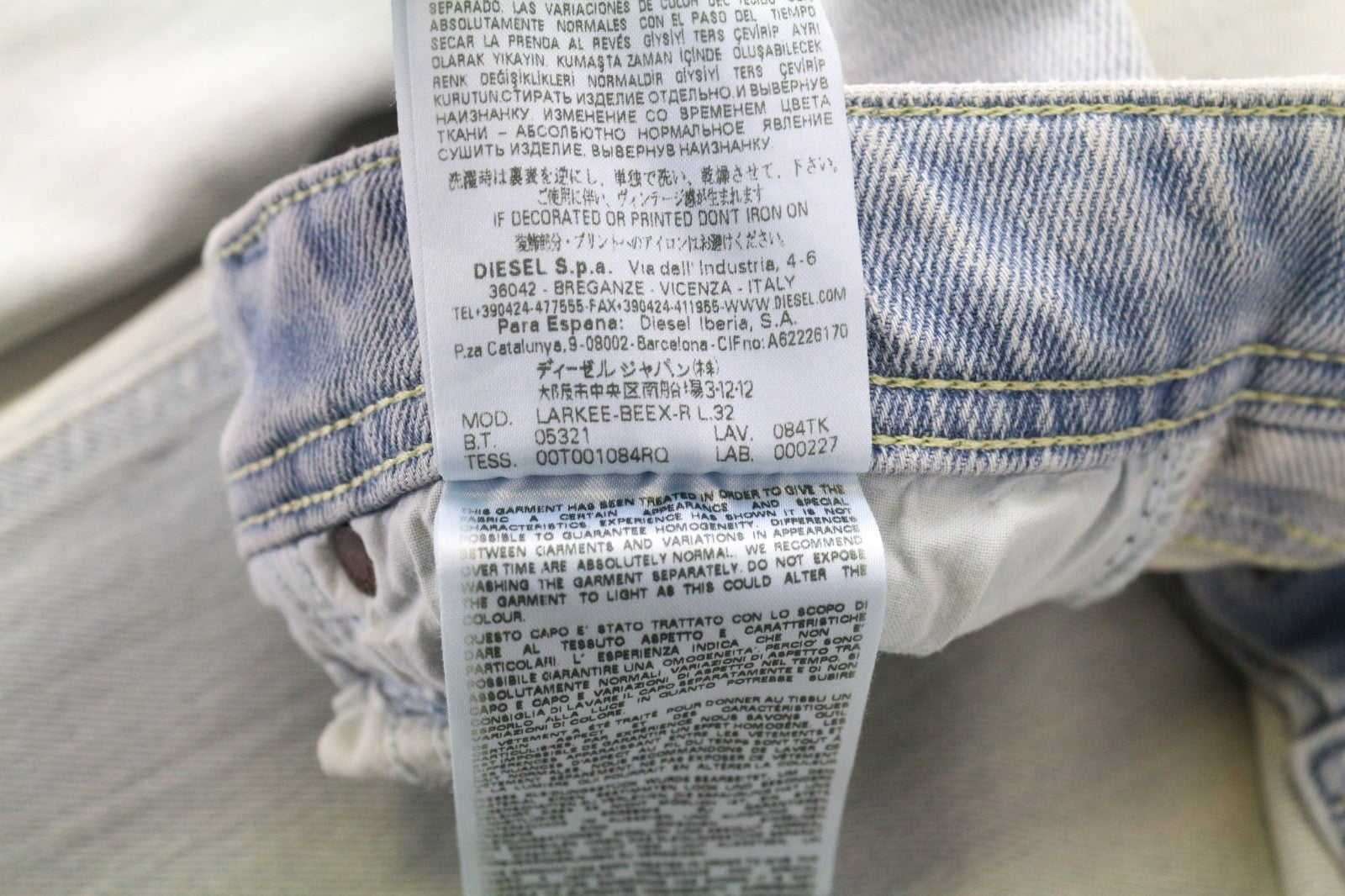 DIESEL Larkee-Beex-R 084TK vyriški džinsai W28/L32 mėlyni sendinto audinio tamprūs medvilniniai džinsai 