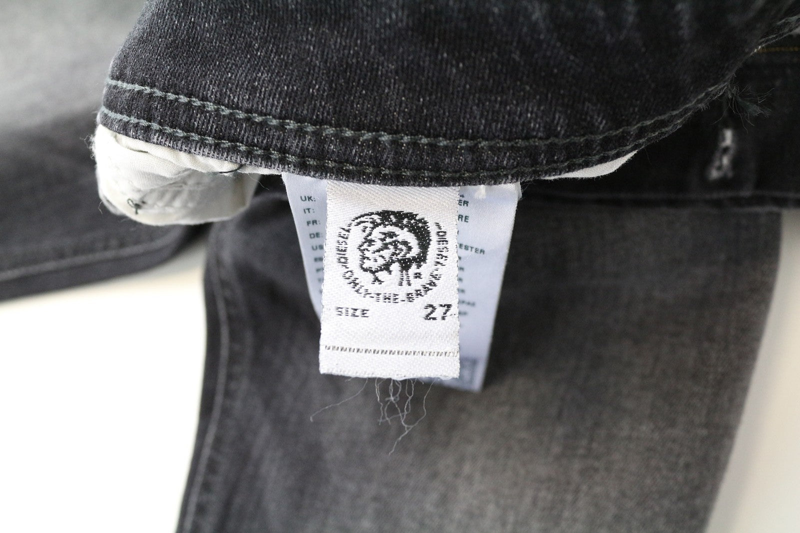 DIESEL Larkee 087AM Men's Jeans W27/L32 Straight Regular Grey Cotton Stretch