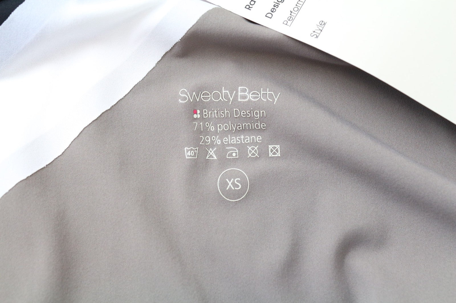 „SWEATY BETTY Race Overvest“ moteriški bėgimo marškinėliai be rankovių, XS dydžio, pilki 
