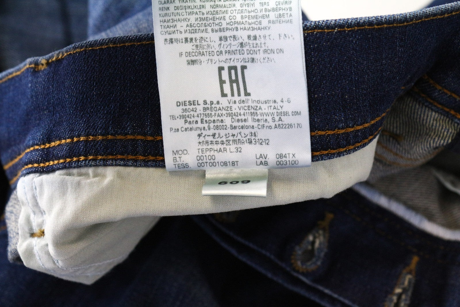 DIESEL Tepphar 084TX Men's Jeans W28/L32 Slim Carrot Blue Cotton Ripped Denim