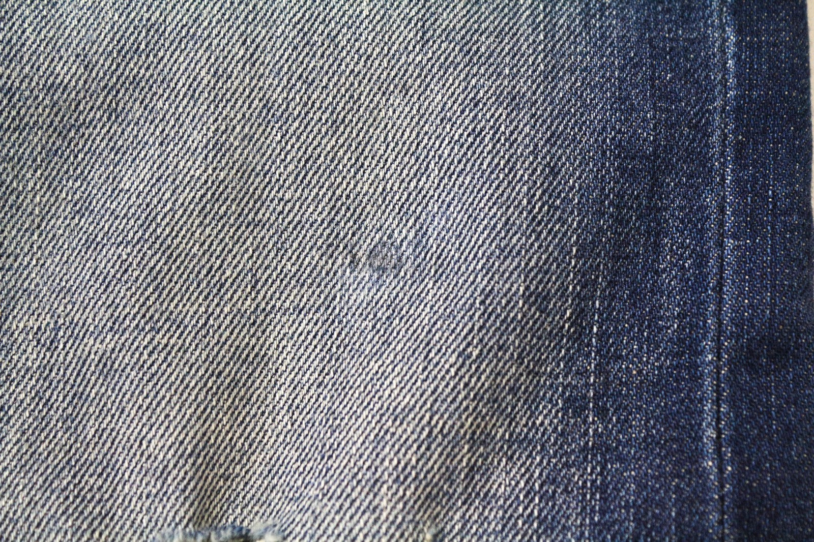 DIESEL Tepphar 084TX Men's Jeans W28/L32 Slim Carrot Blue Cotton Ripped Denim