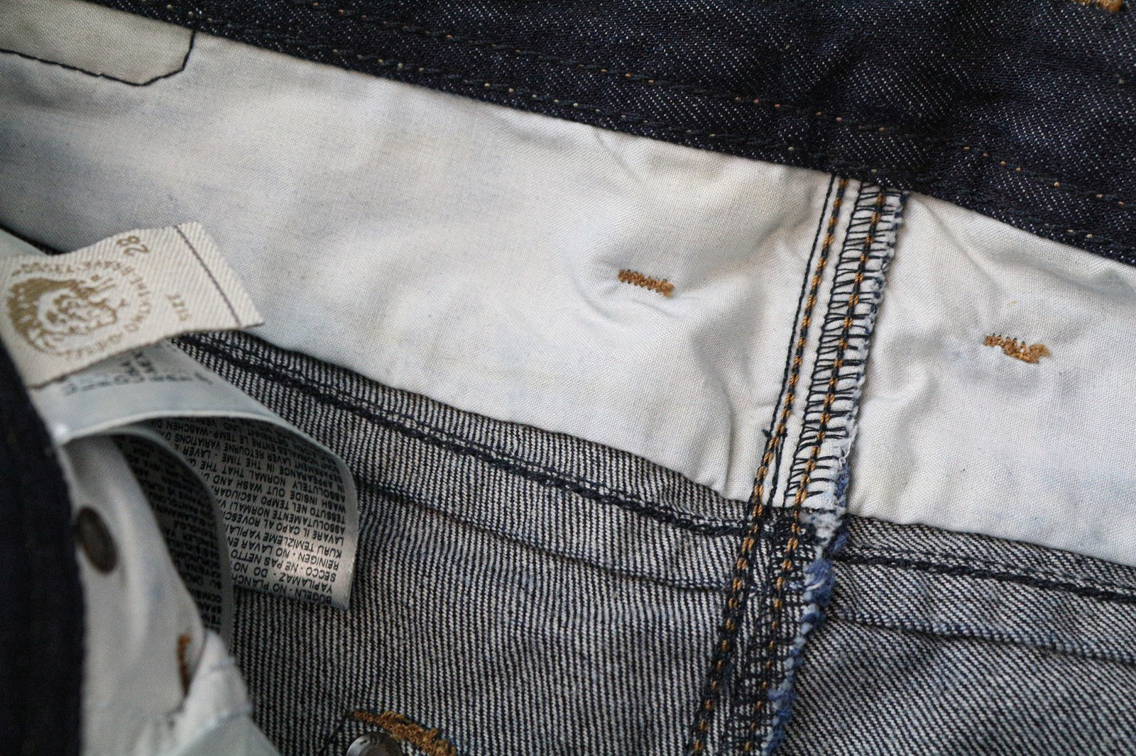 DIESEL Krayver 0823K Men's Slim Carrot Jeans W28/L34 Blue Pure Cotton Denim