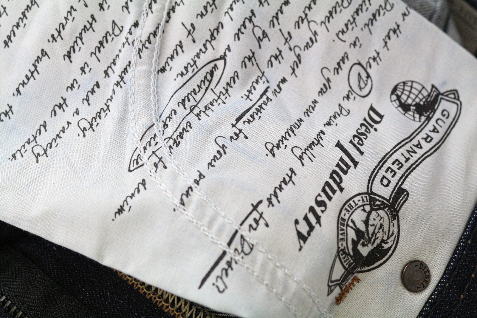 DIESEL Krayver 0823K Men's Slim Carrot Jeans W28/L34 Blue Pure Cotton Denim