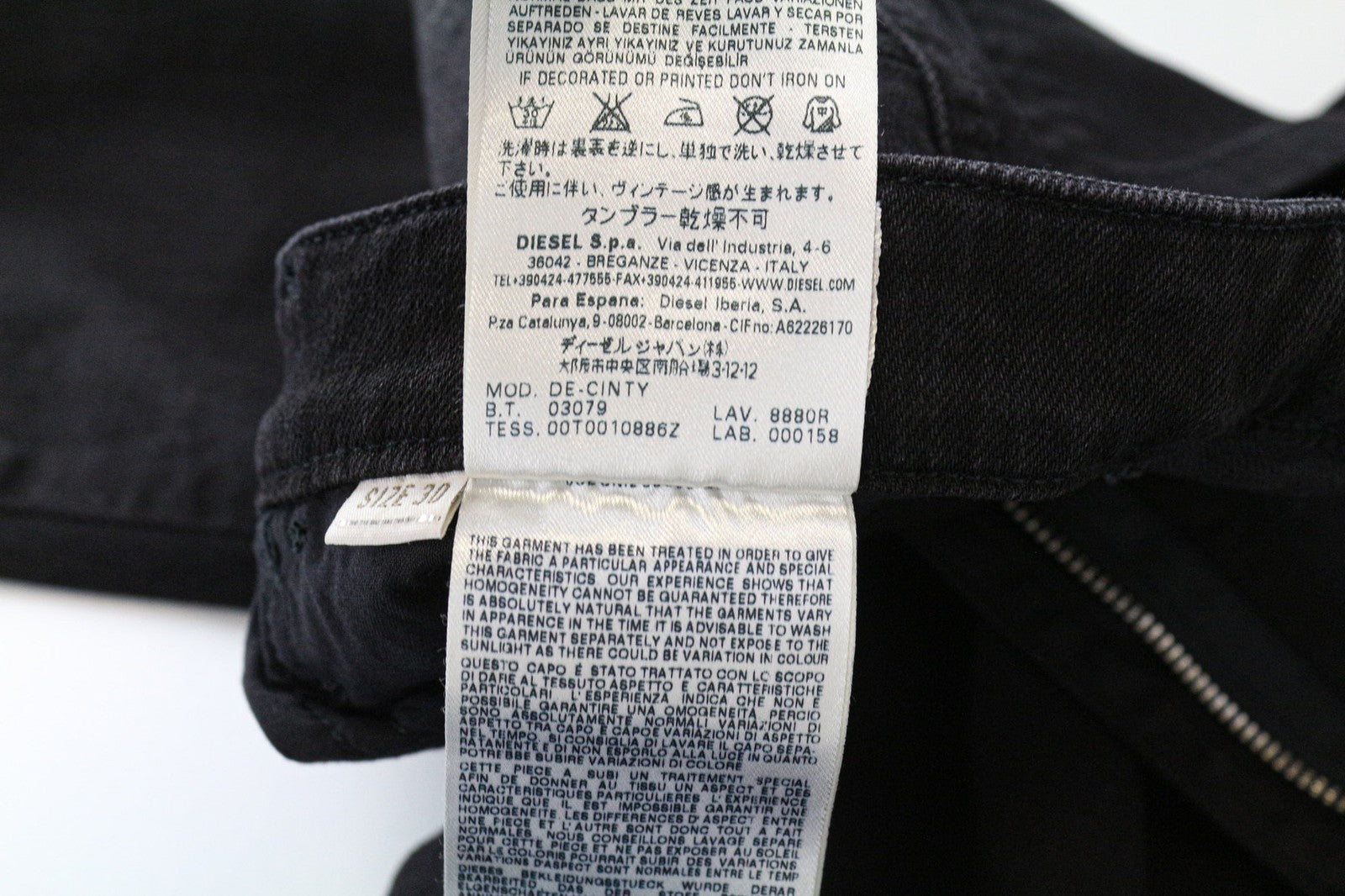 DIESEL De-Cinty 8880R moteriškos juodos aptemptos džinsinės kelnės W30 Biker stiliaus tamprūs džinsai su plyšiais iki kelių 