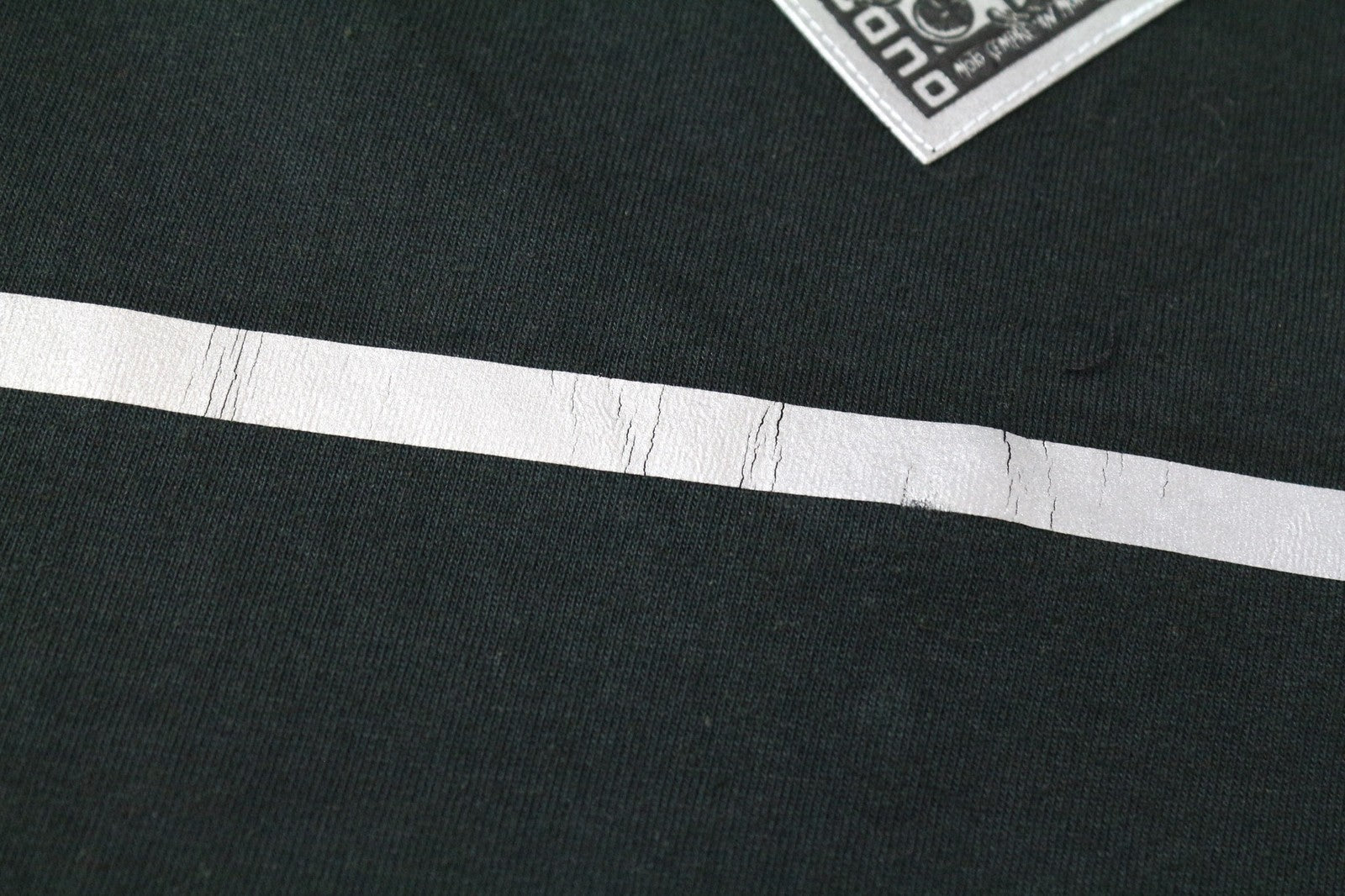 TUCANO URBANO T-TU moteriški XS dydžio juodi ilgomis rankovėmis medvilniniai marškinėliai su V formos iškirpte 