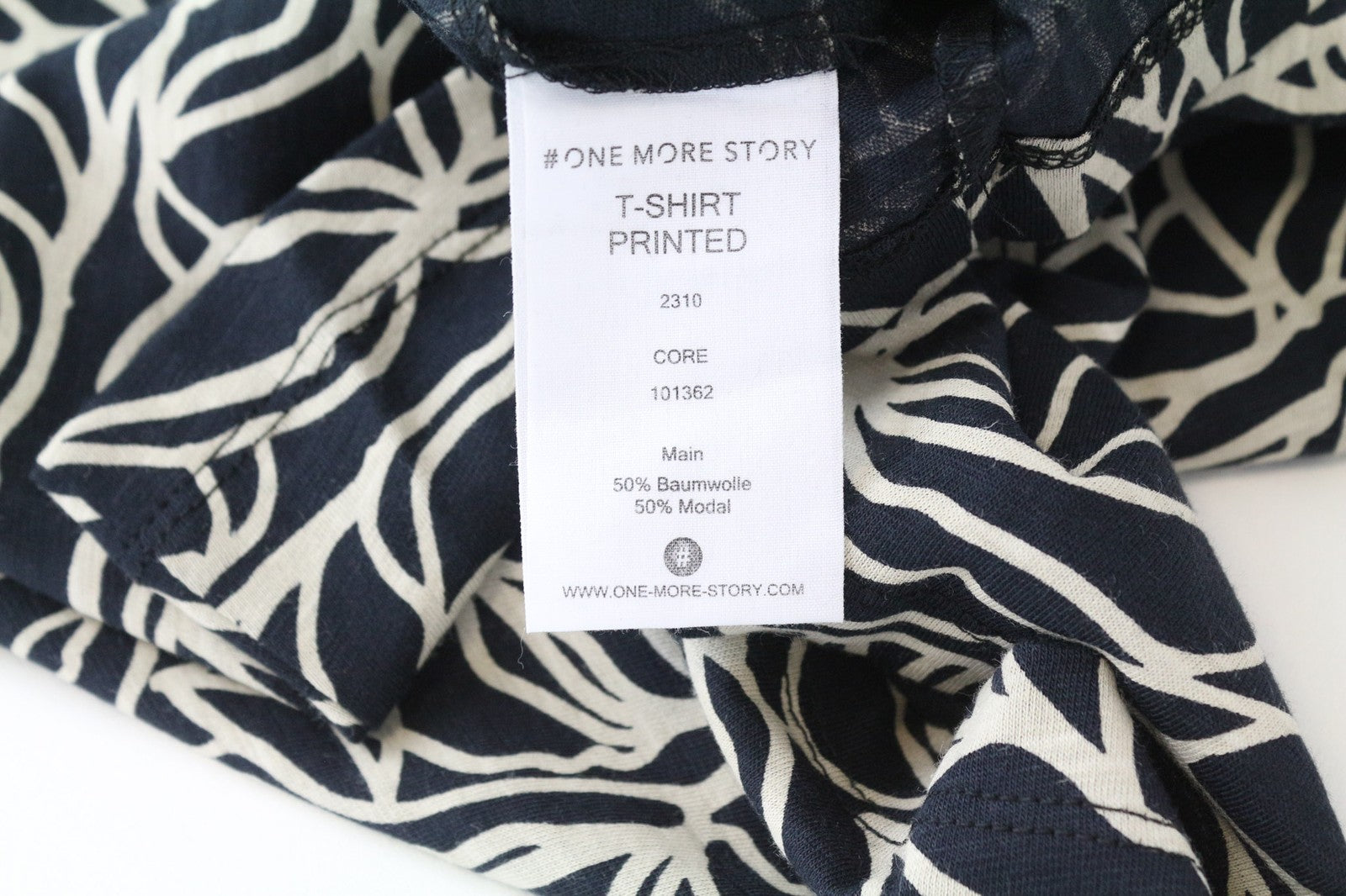 ONE MORE STORY moteriški marškinėliai trumpomis rankovėmis, 34 dydis, tamsiai mėlyni, medvilninio audinio mišinio raštuoti 