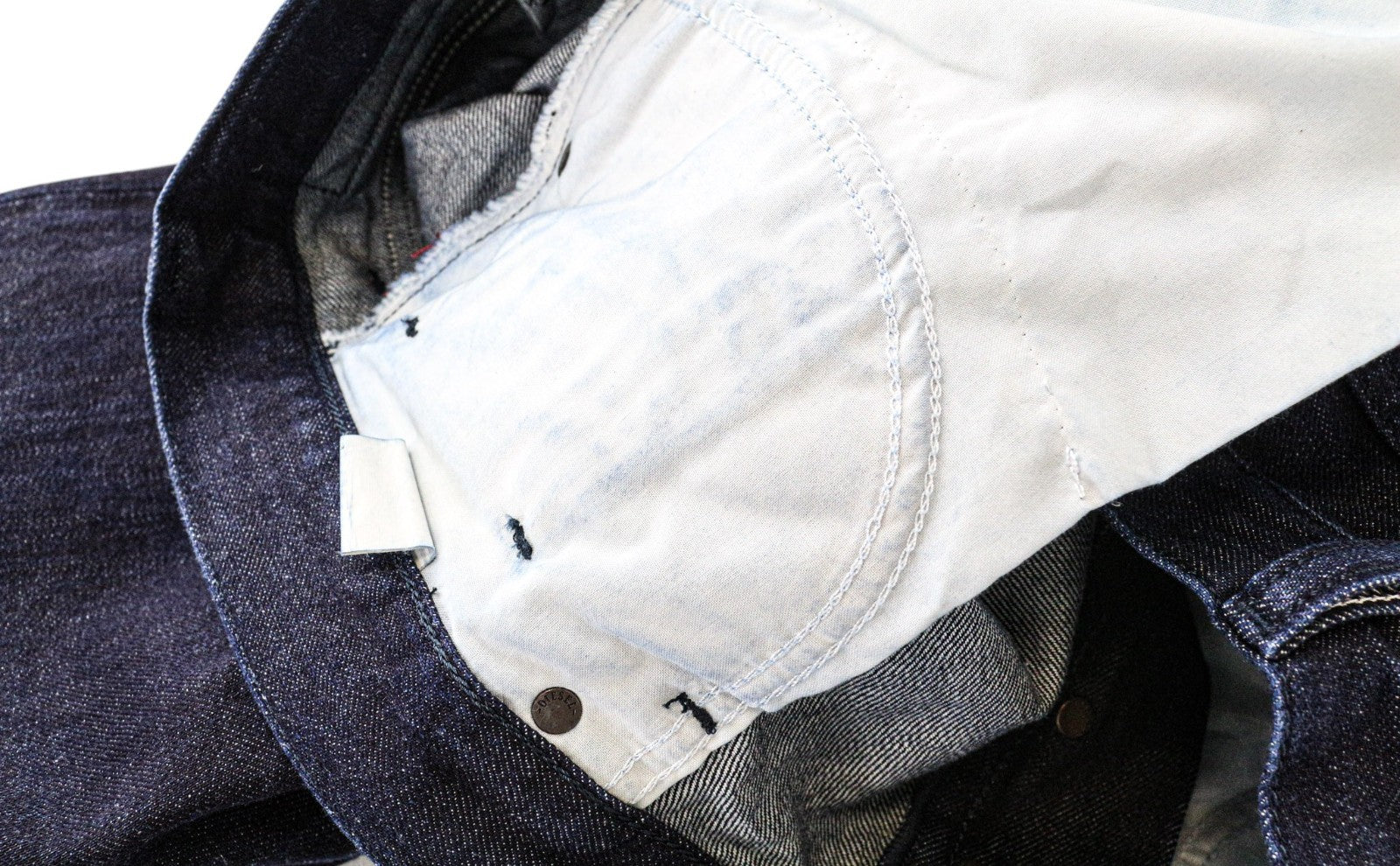 DIESEL Mharky 080AF Men's W34 Slim Skinny Navy Blue Plain 5-Pocket Jeans