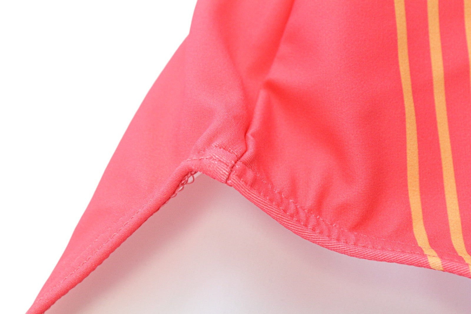 „SWEATY BETTY Medalist“ moteriškas rožinis vientisas maudymosi kostiumėlis su kryželiu nugaroje M dydžio 