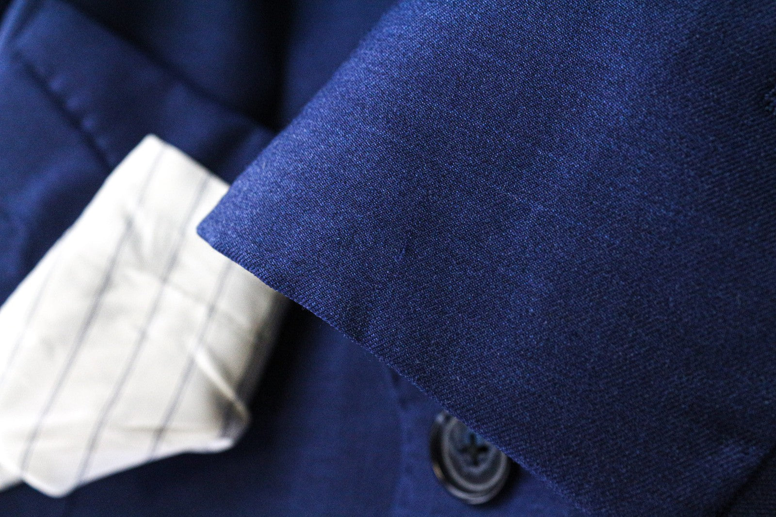 „SUITSUPPLY La Spalla“ vyriškas mėlynas vilnonis vieneilis švarkas, UK36S, oficialus 