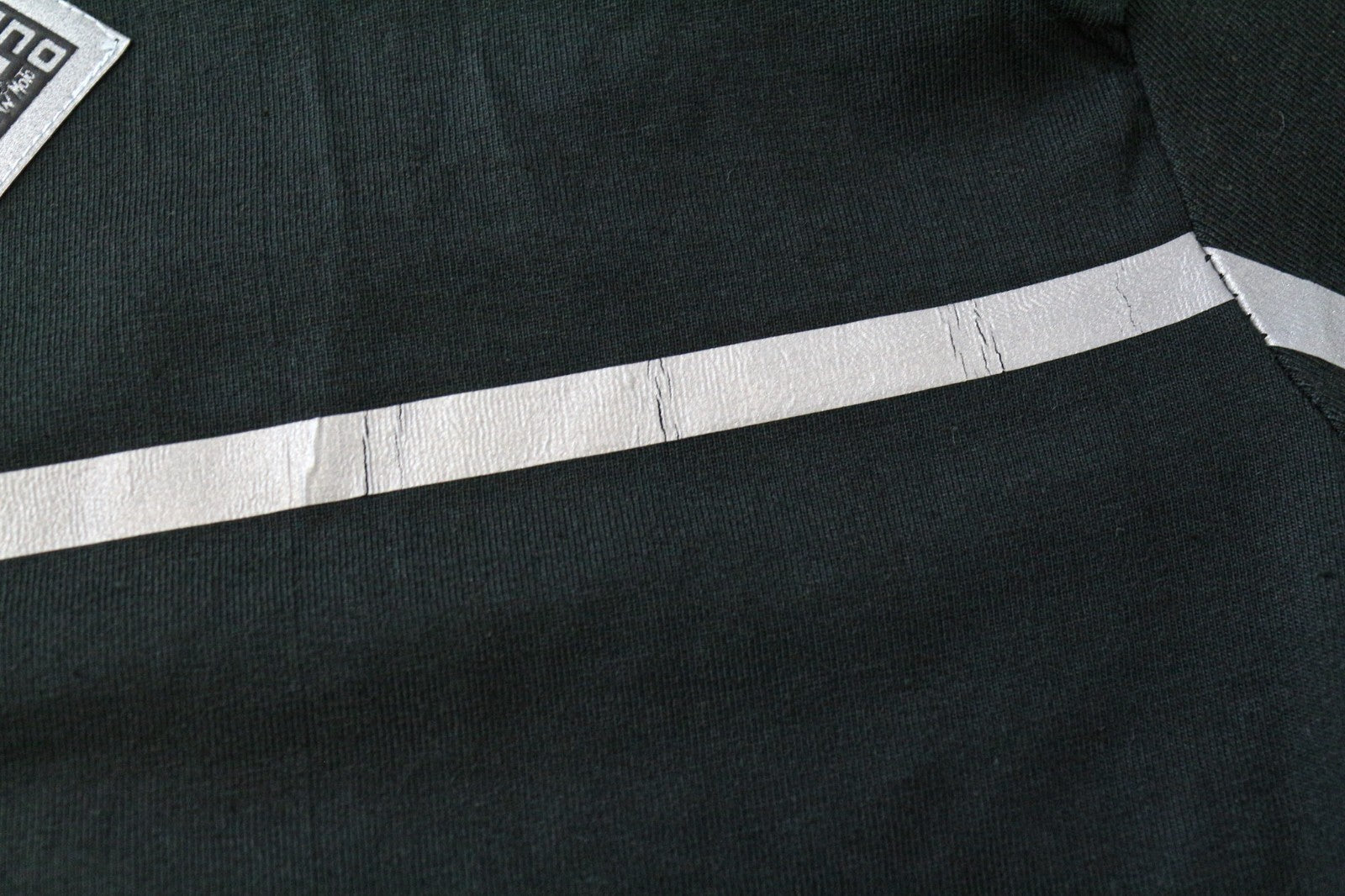 TUCANO URBANO T-TU moteriški S dydžio juodi megztiniai su V formos iškirpte ilgomis rankovėmis 