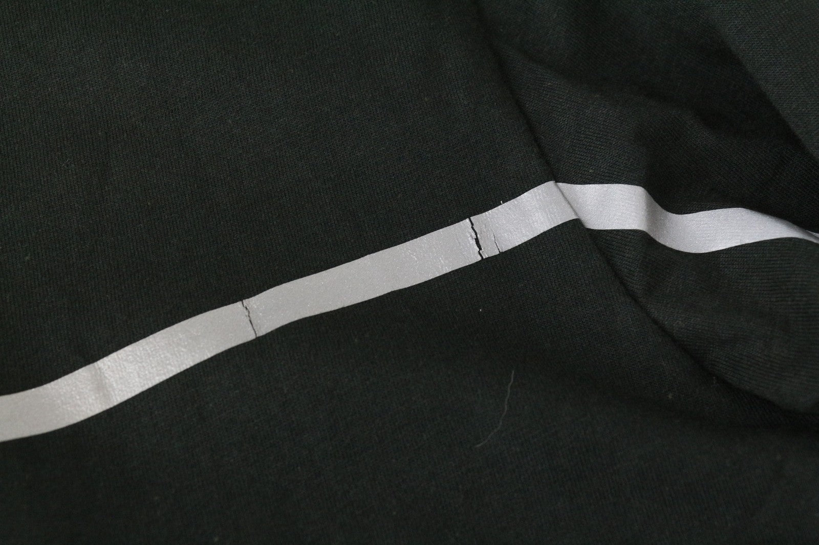 TUCANO URBANO T-TU moteriški marškinėliai ilgomis rankovėmis, V formos iškirpte, juodi, medvilniniai 