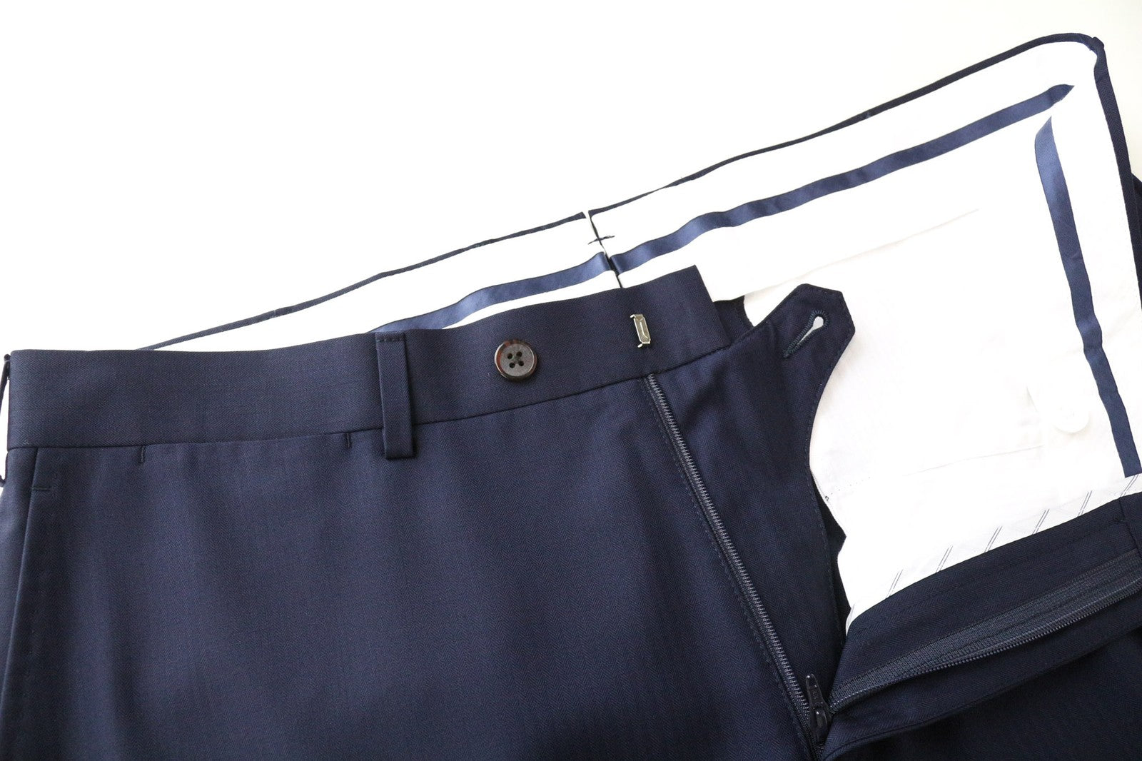 SUITSUPPLY Brescia vyriškos kelnės, UK36S, tamsiai mėlynos, vilnonės, klostytos, elegantiško kirpimo. 