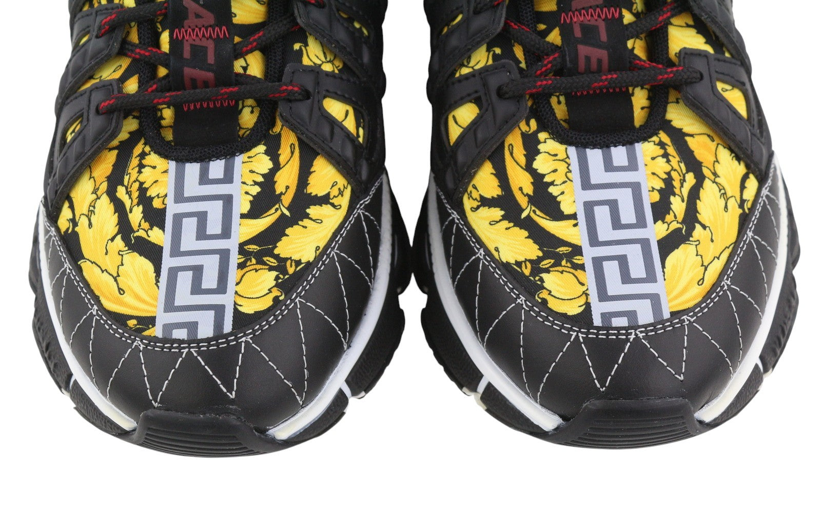 VERSACE Trigreca vyriški sportbačiai, 43,5 €, juodi, suvarstomi „Greca“ paminkštinimo sistema, RRP850 