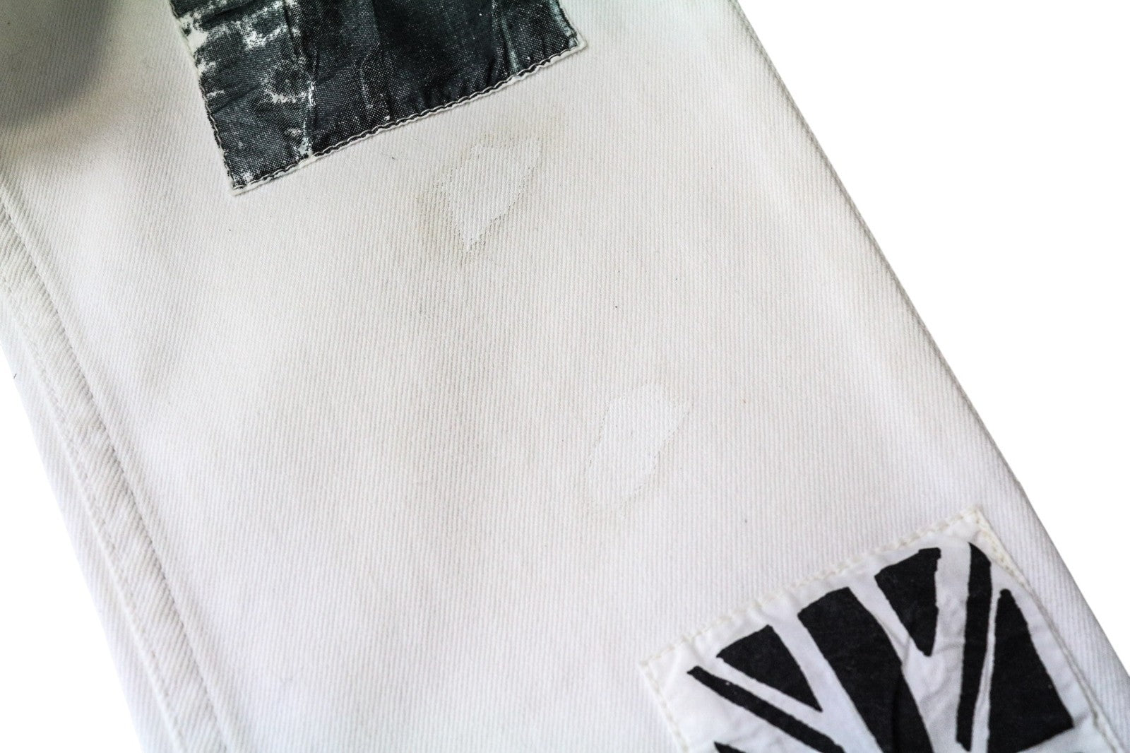 DIESEL Theppar vyriški džinsai W28 balti medvilniniai tamprūs džinsai su lopais ir dėmėmis 