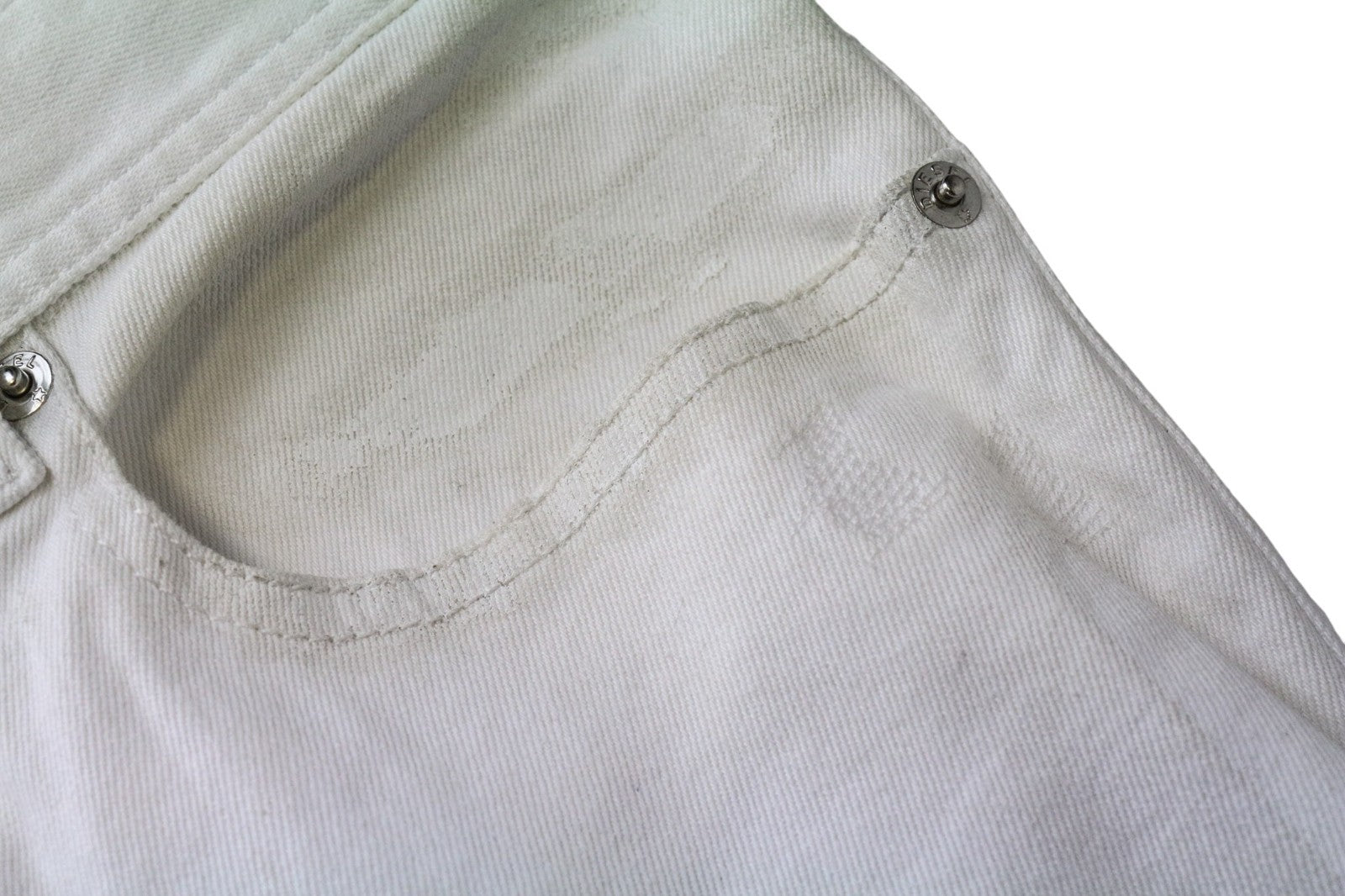 DIESEL Theppar vyriški džinsai W28 balti medvilniniai tamprūs džinsai su lopais ir dėmėmis 