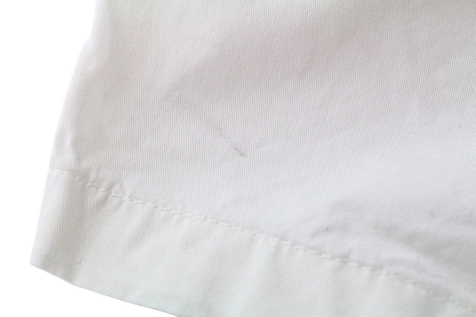 SUITSUPPLY Porto vyriški šortai, UK38R, balti, tamprios medvilnės vasarinės kelnės plokščiu priekiu 