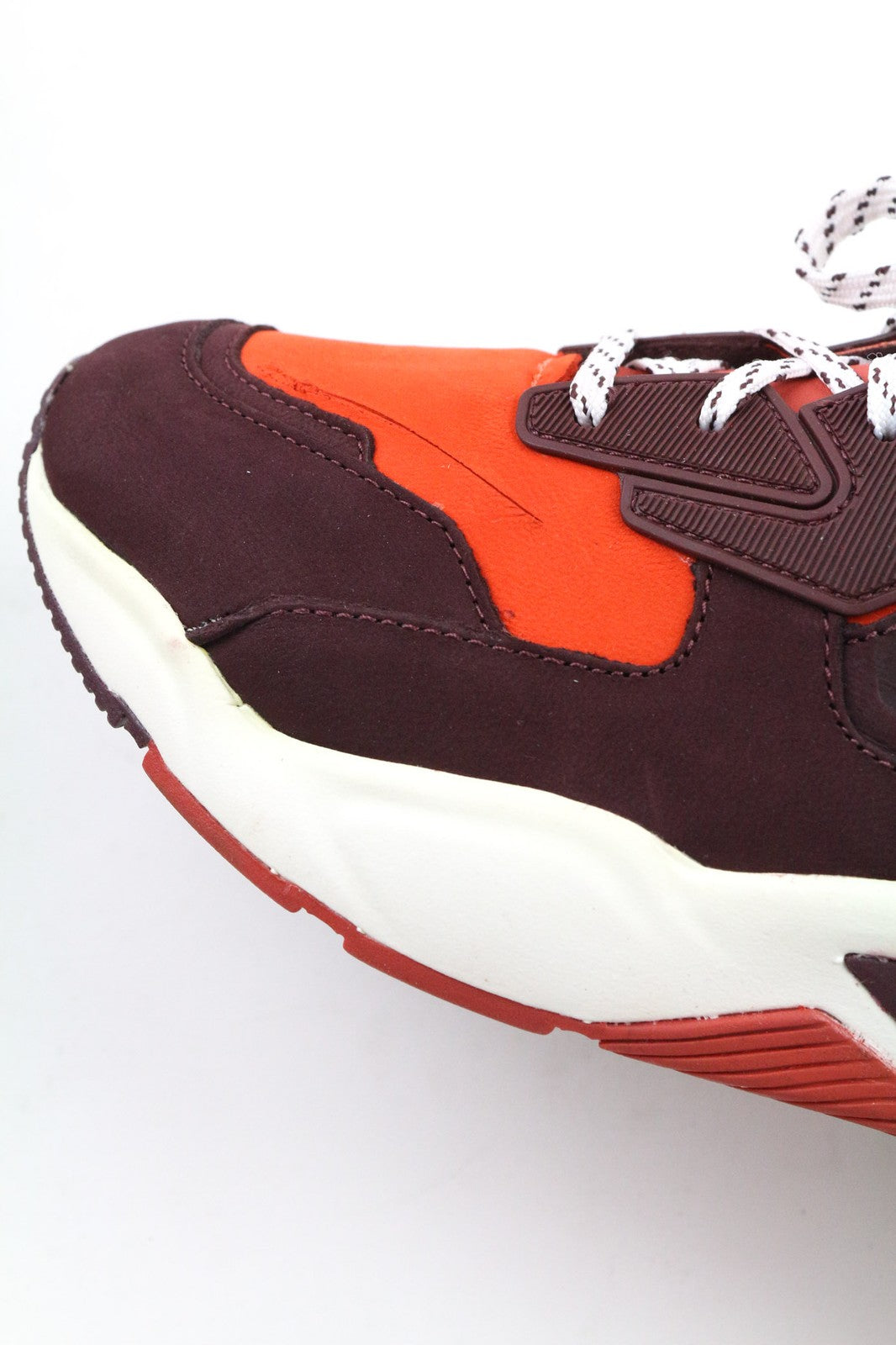 TIMBERLAND A249K moteriški sportbačiai, UK4.5, bordo spalvos, odiniai, žemapadžiai su raišteliais. 