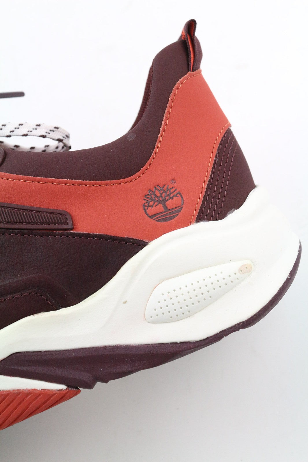 TIMBERLAND A249K moteriški sportbačiai, UK4.5, bordo spalvos, odiniai, žemapadžiai su raišteliais. 