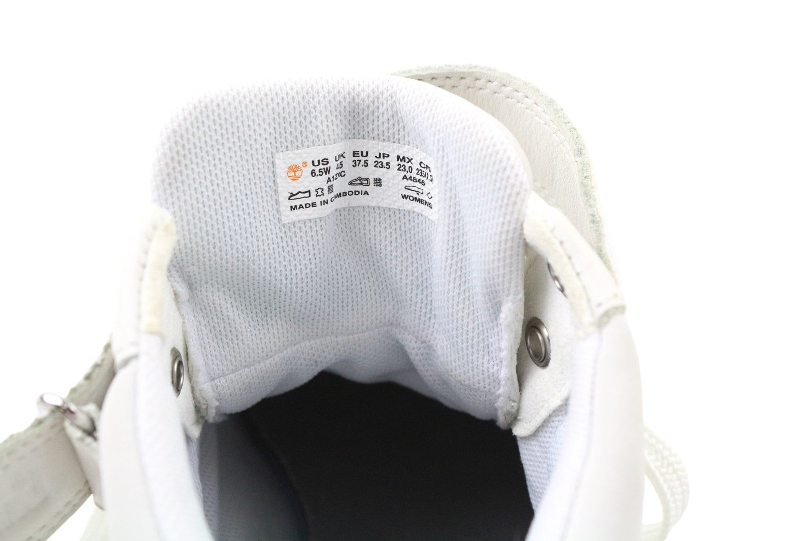 TIMBERLAND A1ZXC moteriški sportbačiai su šviesia odine apykakle, 4.5 colio gylio, migdolų spalvos nosimi. 