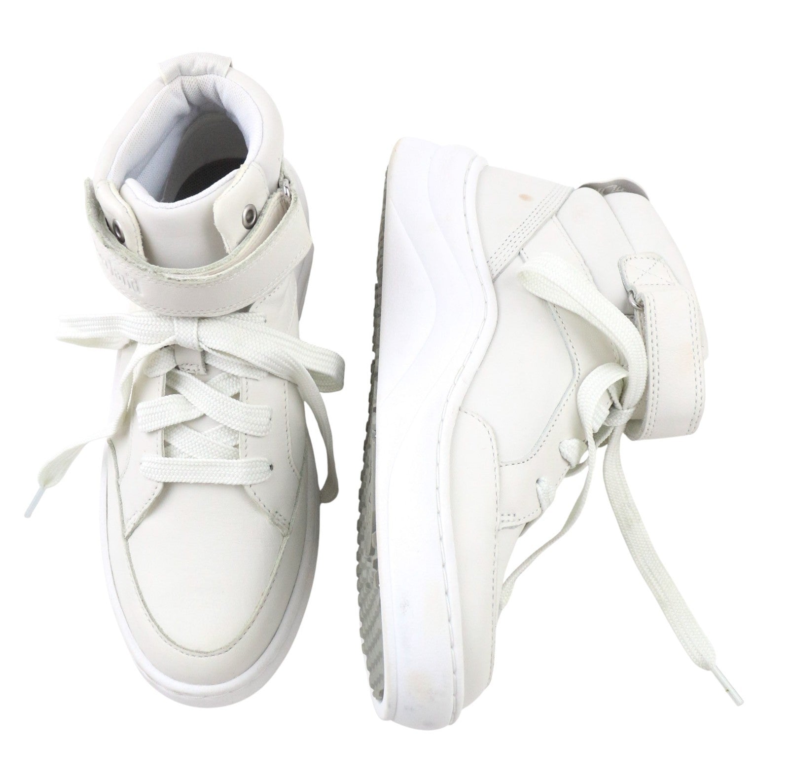 TIMBERLAND A1ZXC moteriški sportbačiai su šviesia odine apykakle, 4.5 colio gylio, migdolų spalvos nosimi. 